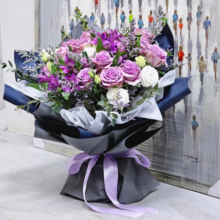 Pure Elegance Rose Bouquet Pure Elegance Rose Bouquet