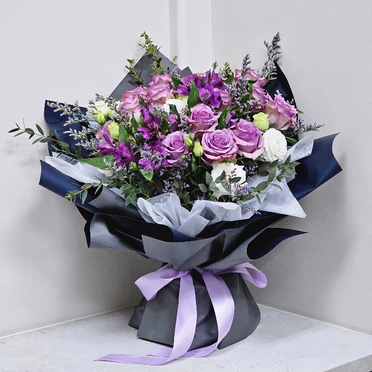 Pure Elegance Rose Bouquet Pure Elegance Rose Bouquet