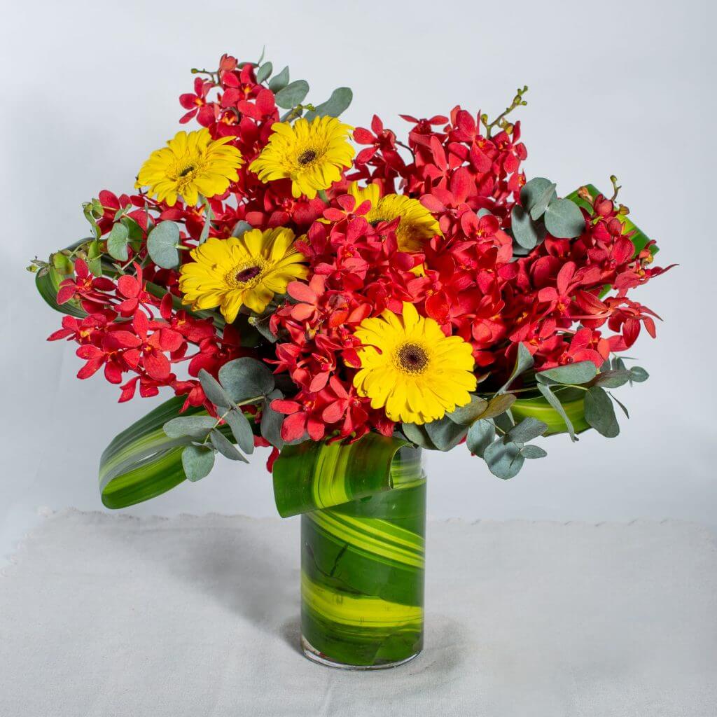 Beautiful Table Flower Arrangements - Sunshine Table Arrangement – Prince Flower Shop