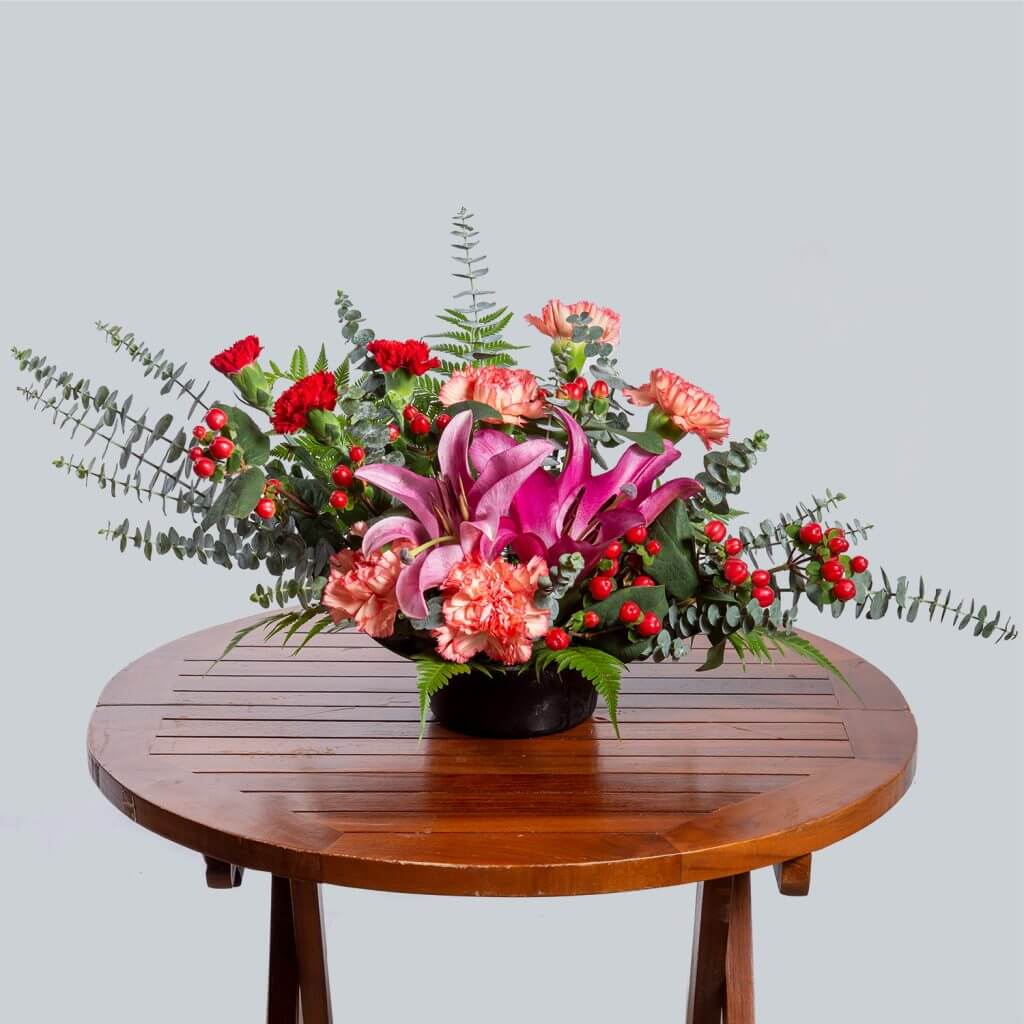 Top-quality Table Flower Arrangements - Flight of Glory– Prince Flower Shop
