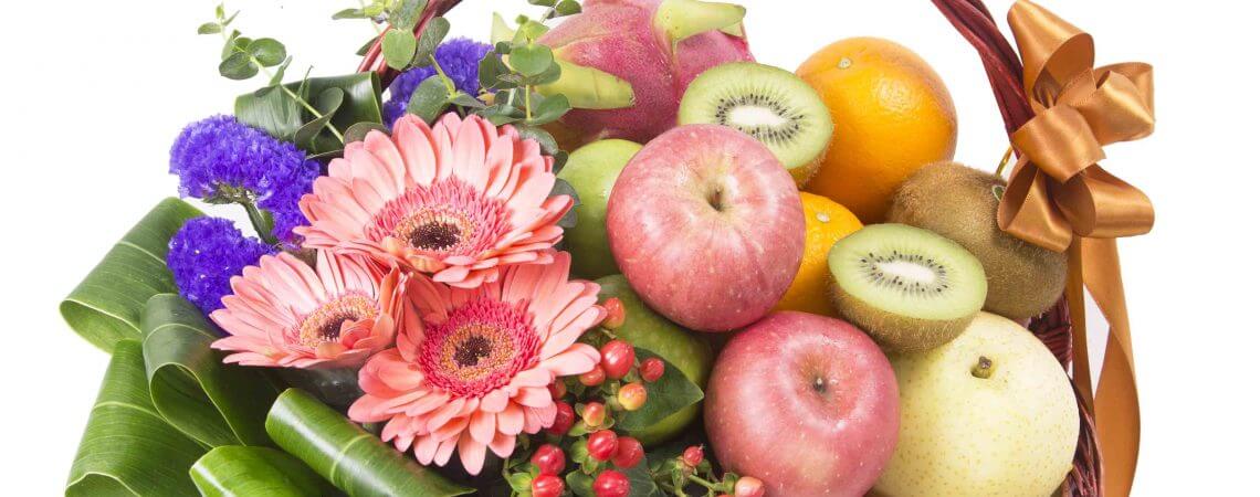 Jazz Up the Healing Vibes: Creative Ways to Personalize Get Well Soon Fruit Hampers!