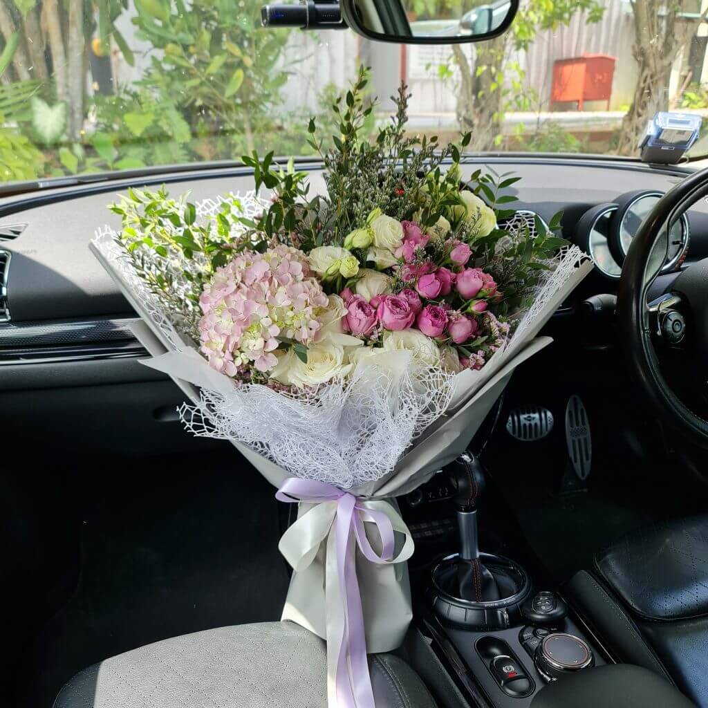 Apology Bouquet - Sweet Apology Hydrangea Bouquet - Prince’s Flower Shop