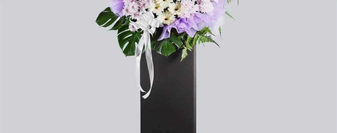Peaceful Funeral Wreath Flowers